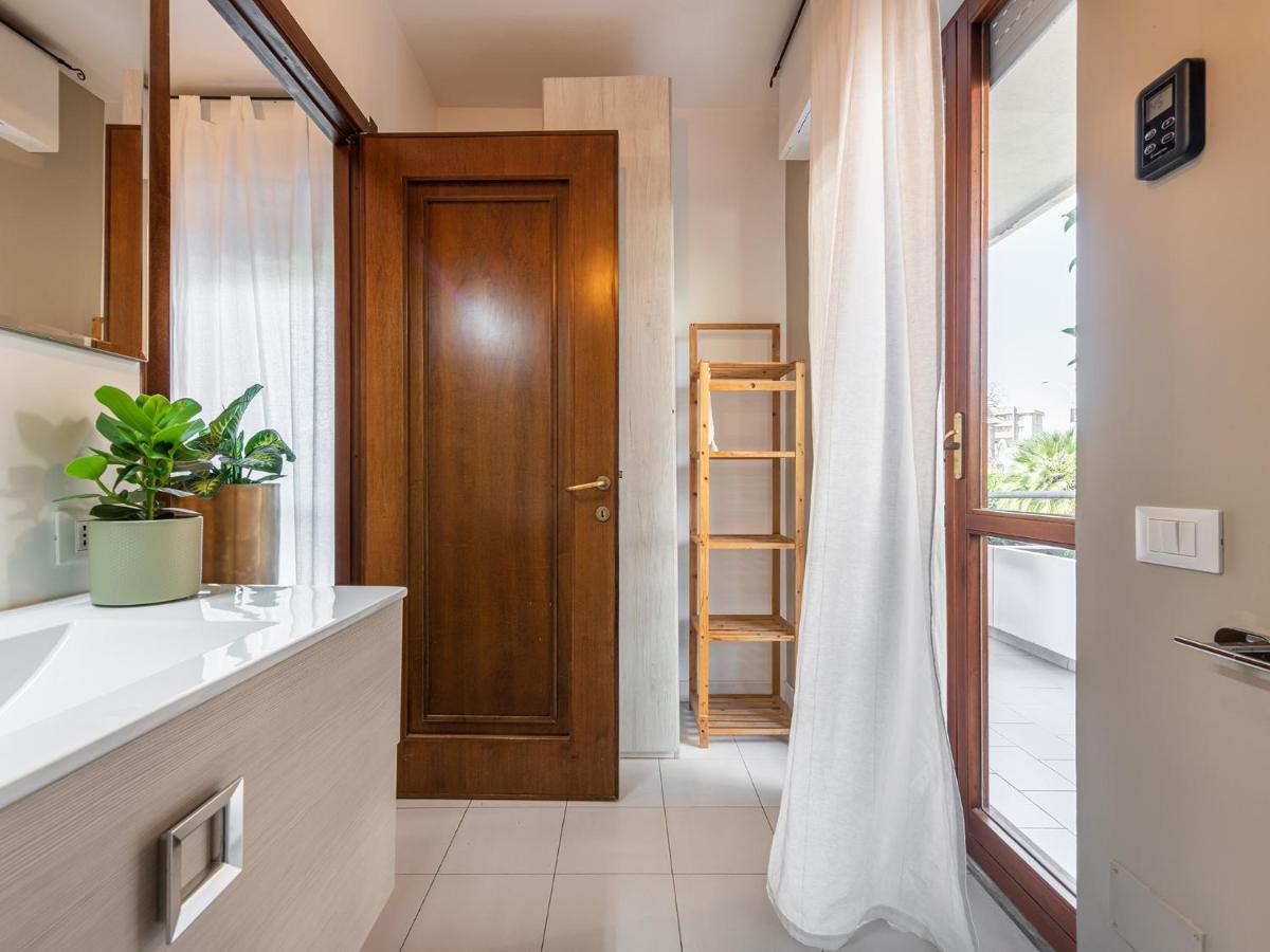 Villa Vaghi House Кальяри Экстерьер фото